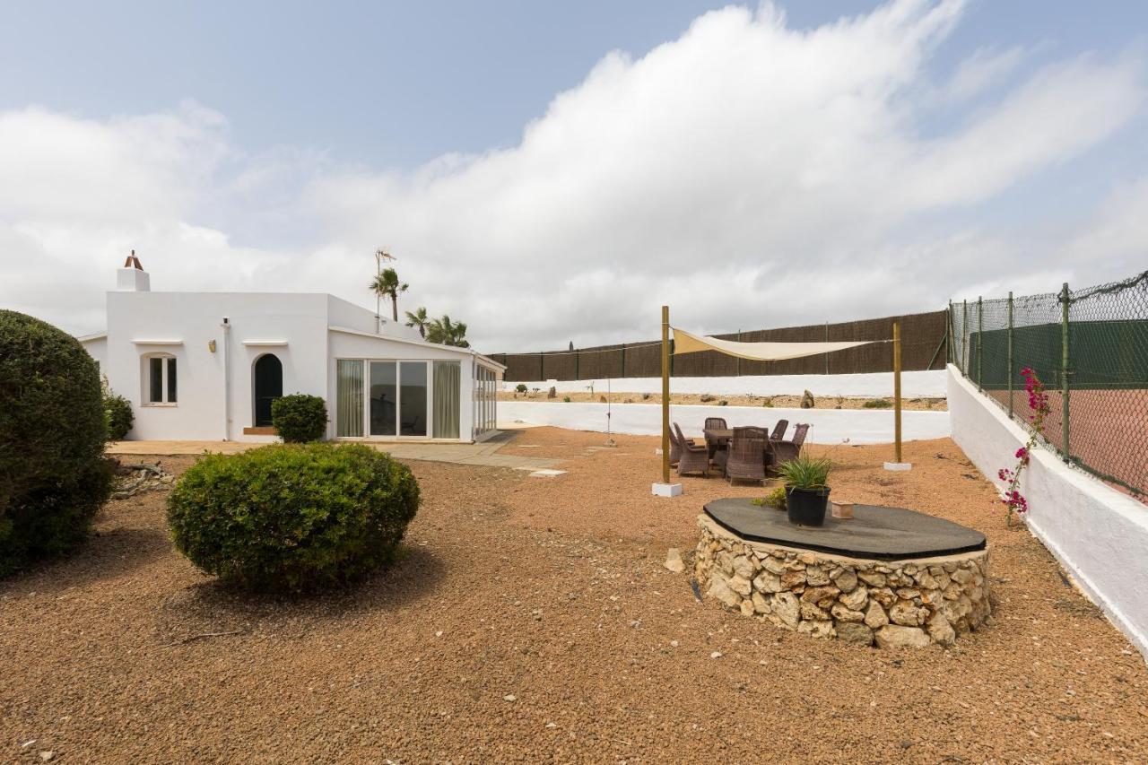 Holiday Home - Son Vida Маон Экстерьер фото